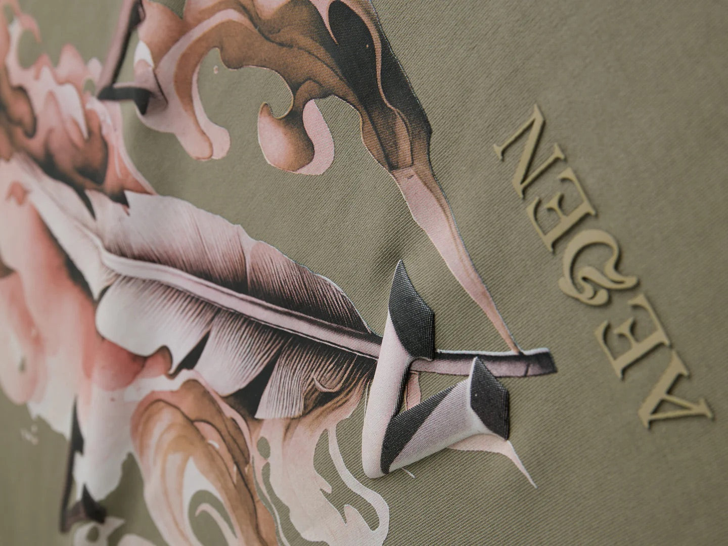 Aeden Raphaël Tee - Vetiver