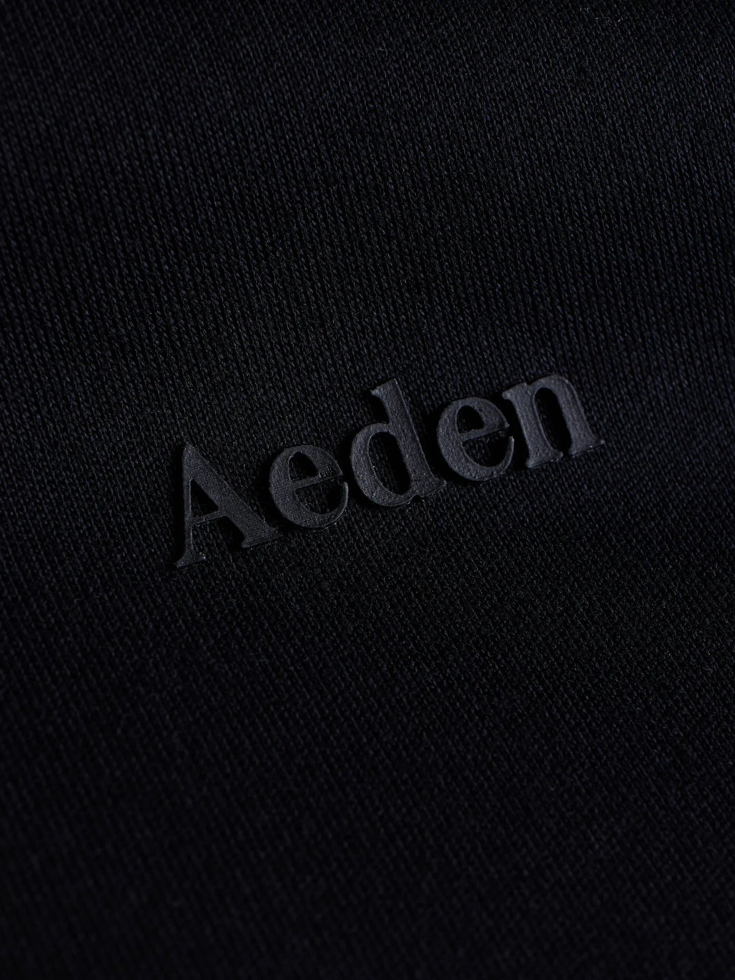 AEDEN | MISTY TEE - BLACK