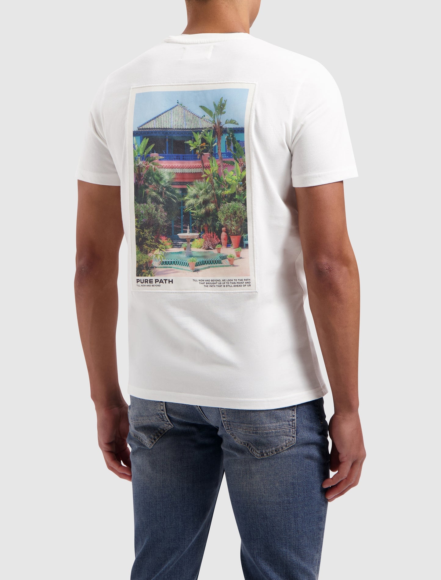 PURE PATH | Jardin Prive T-Shirt  - White