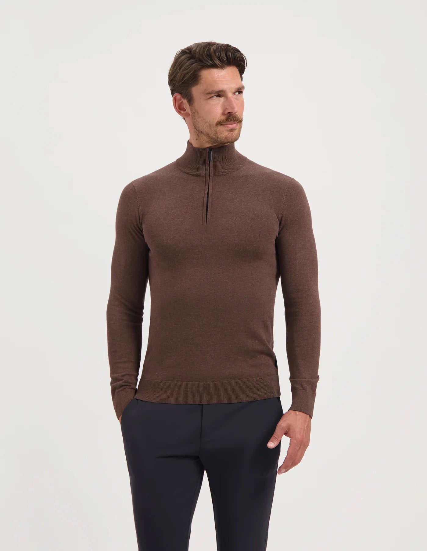 SAINT STEVE | CAS - TOASTED ALMOND