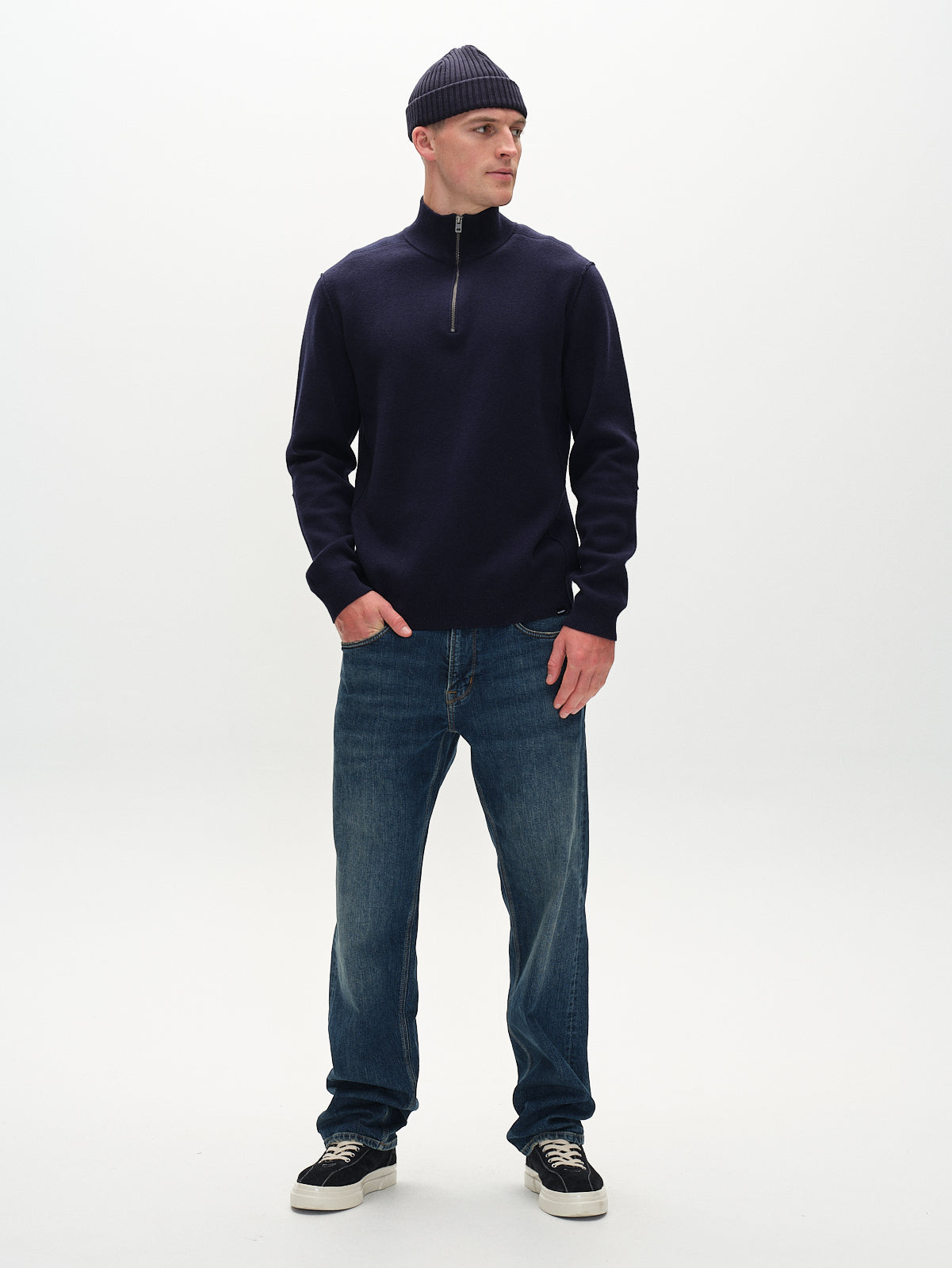 GABBA | BLANKO ROLL NECK KNIT - NAVY