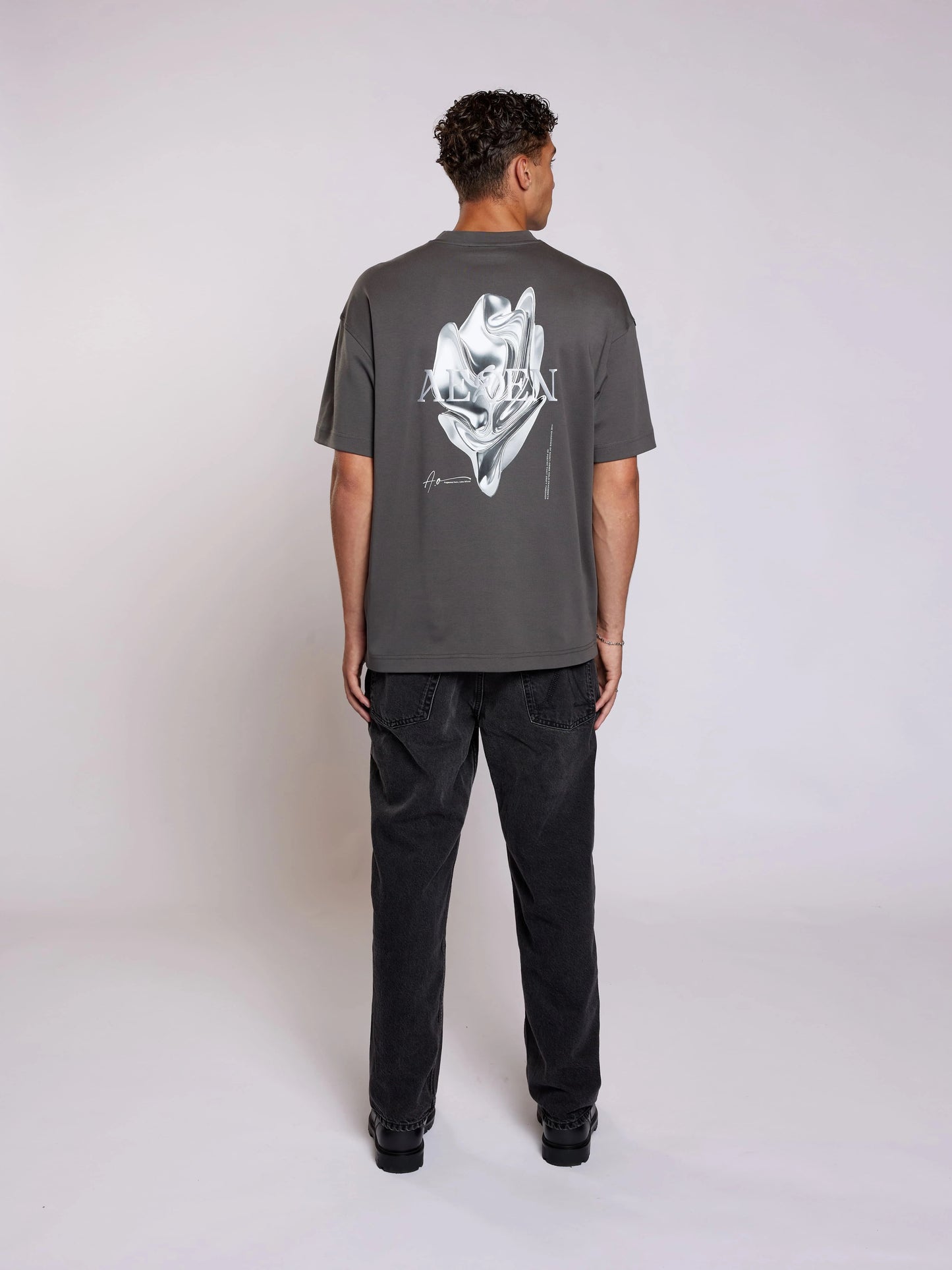 AEDEN Mickey T-Shirt - Dark Shadow
