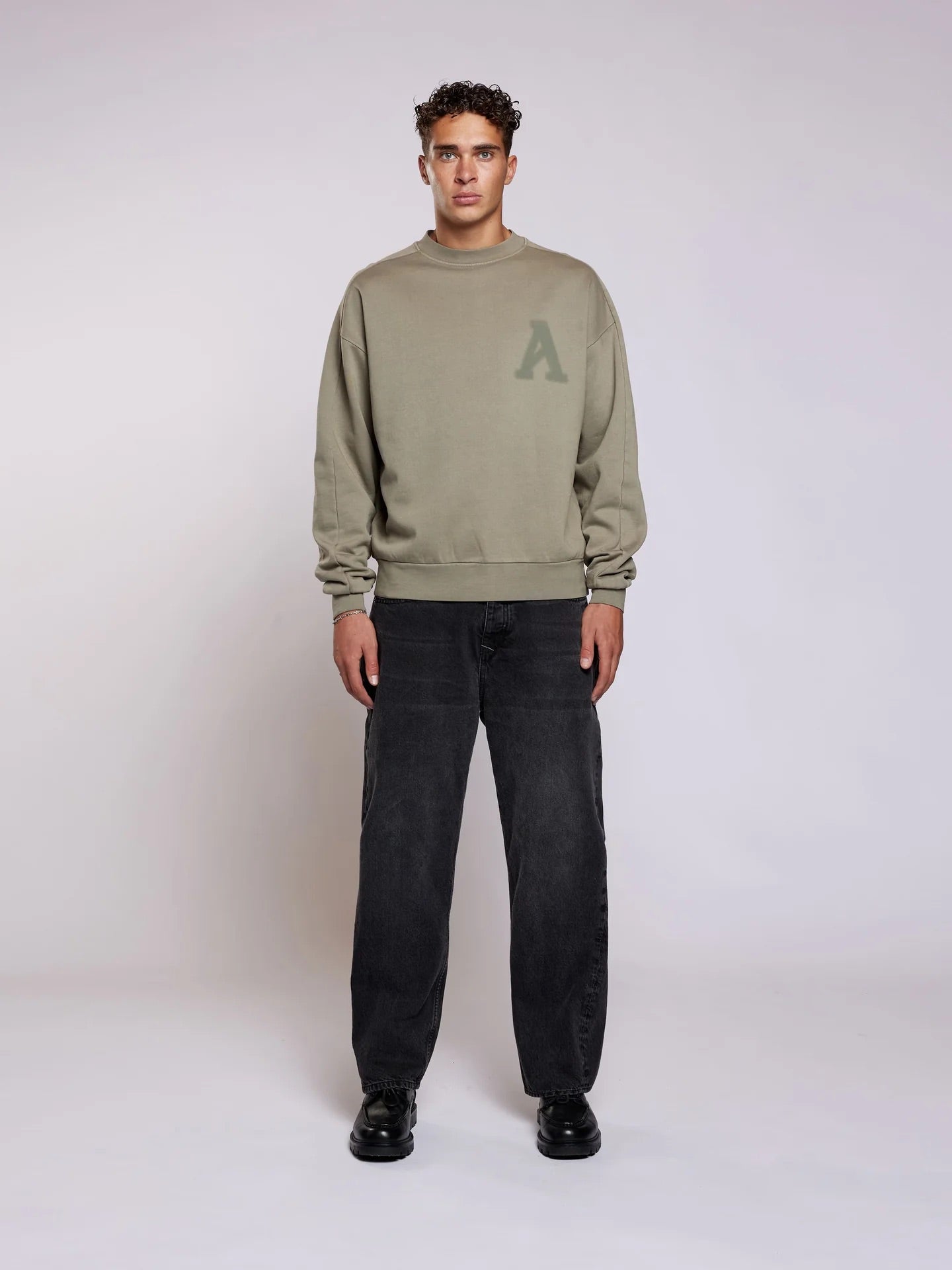 Aeden Worthy Sweater - Vetiver
