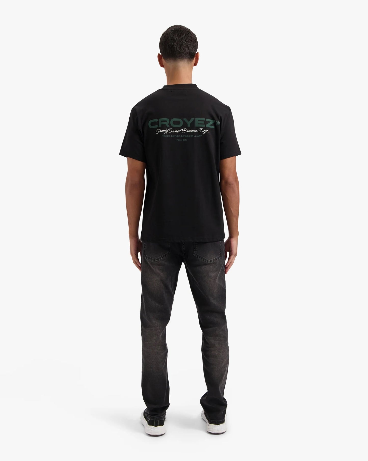 CROYEZ | FAMILY OWNED BUSINESS T-SHIRT - BLACK