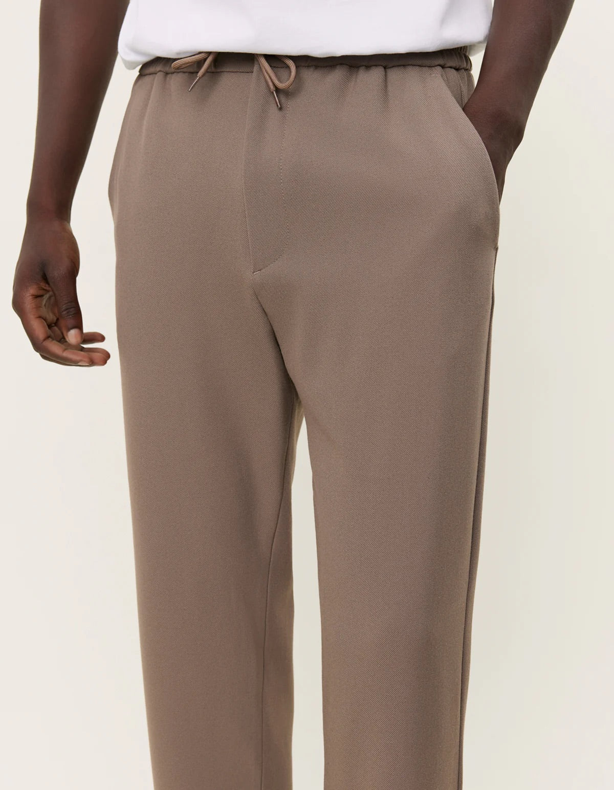 LES DEUX | COMO TAPERED PANTS - BUNGEE CORD