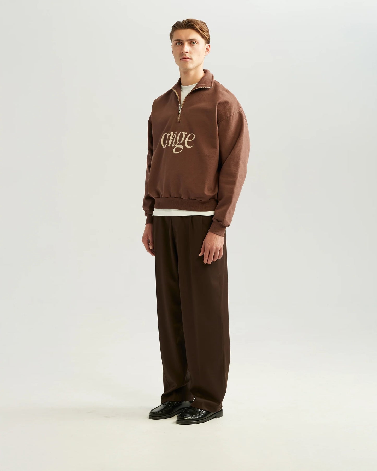 ANGE PROJECTS | ZIPPED ROLL-NECK SWEATER - BROWN