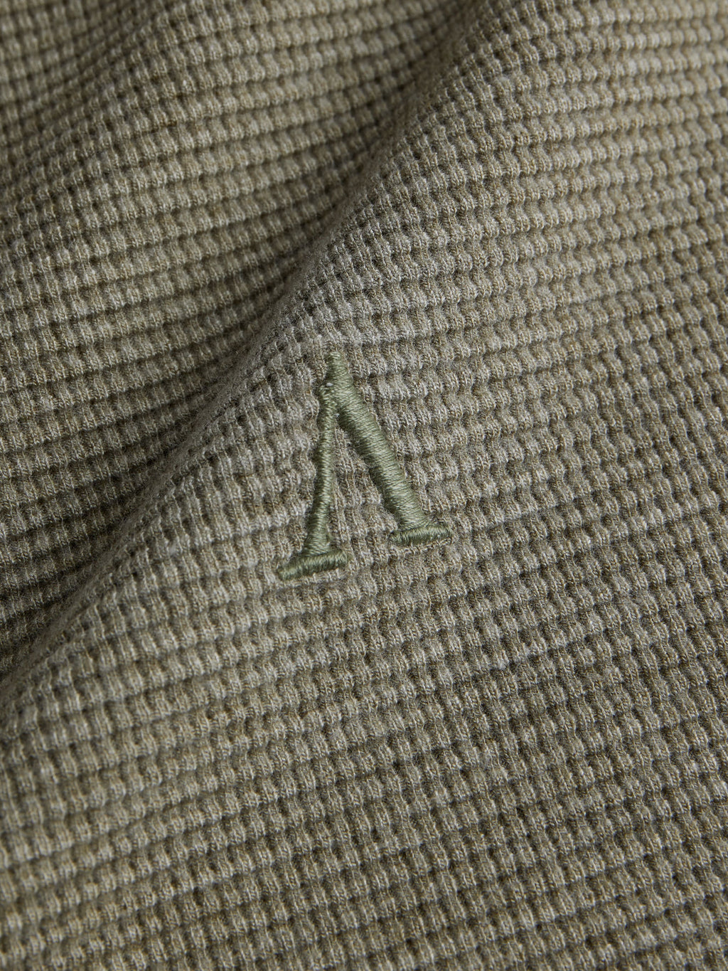 AEDEN | Joon TEE - VETIVER