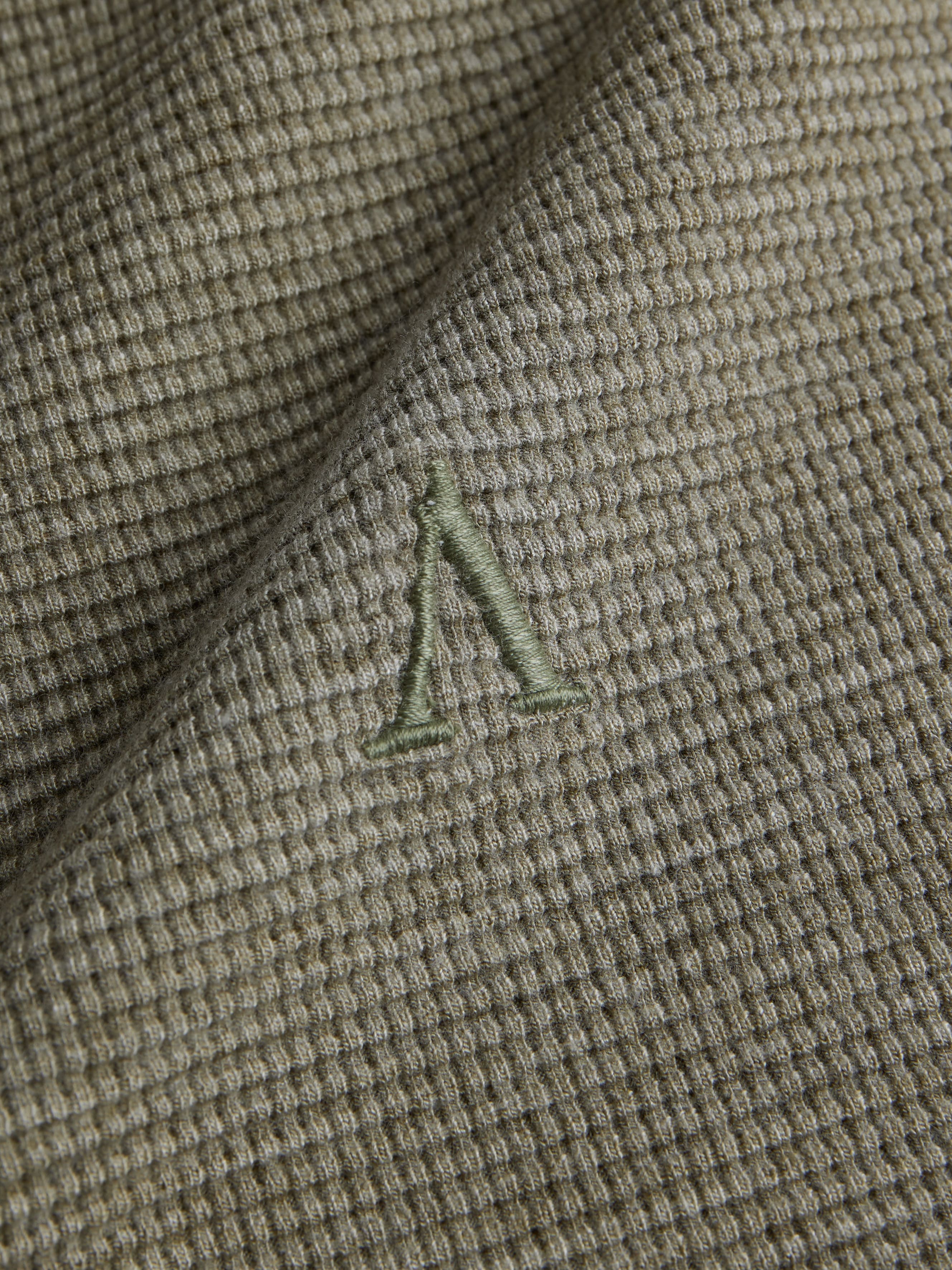 AEDEN | Joon TEE - VETIVER