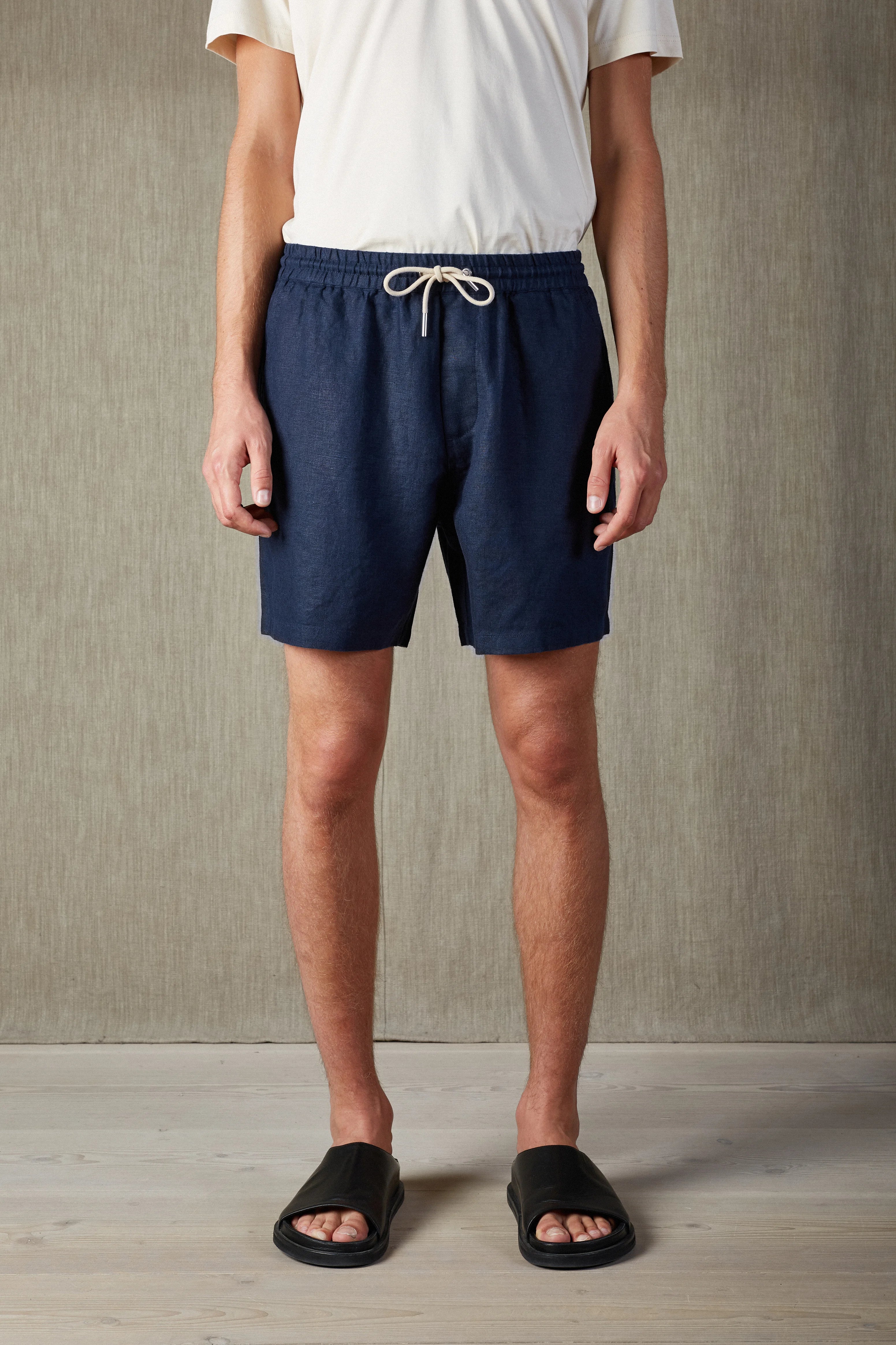 NN07 Gregor Shorts - Navy