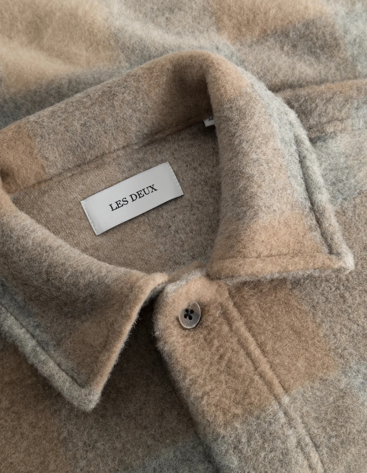 LES DEUX | JERMAINE OVERSHIRT - LIGHT DESERT SAND