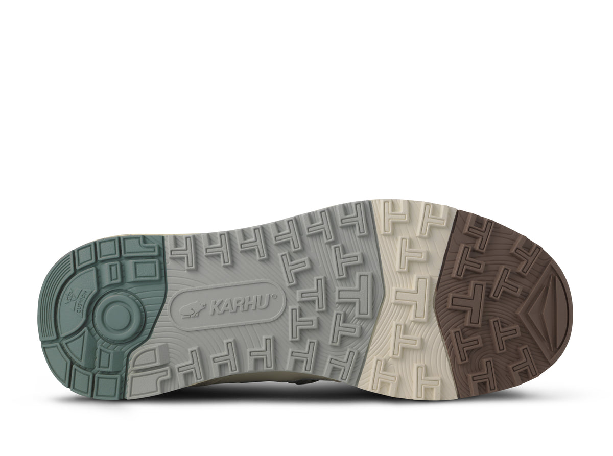 KARHU Fusion XC – Icicle / Wrought Iron
