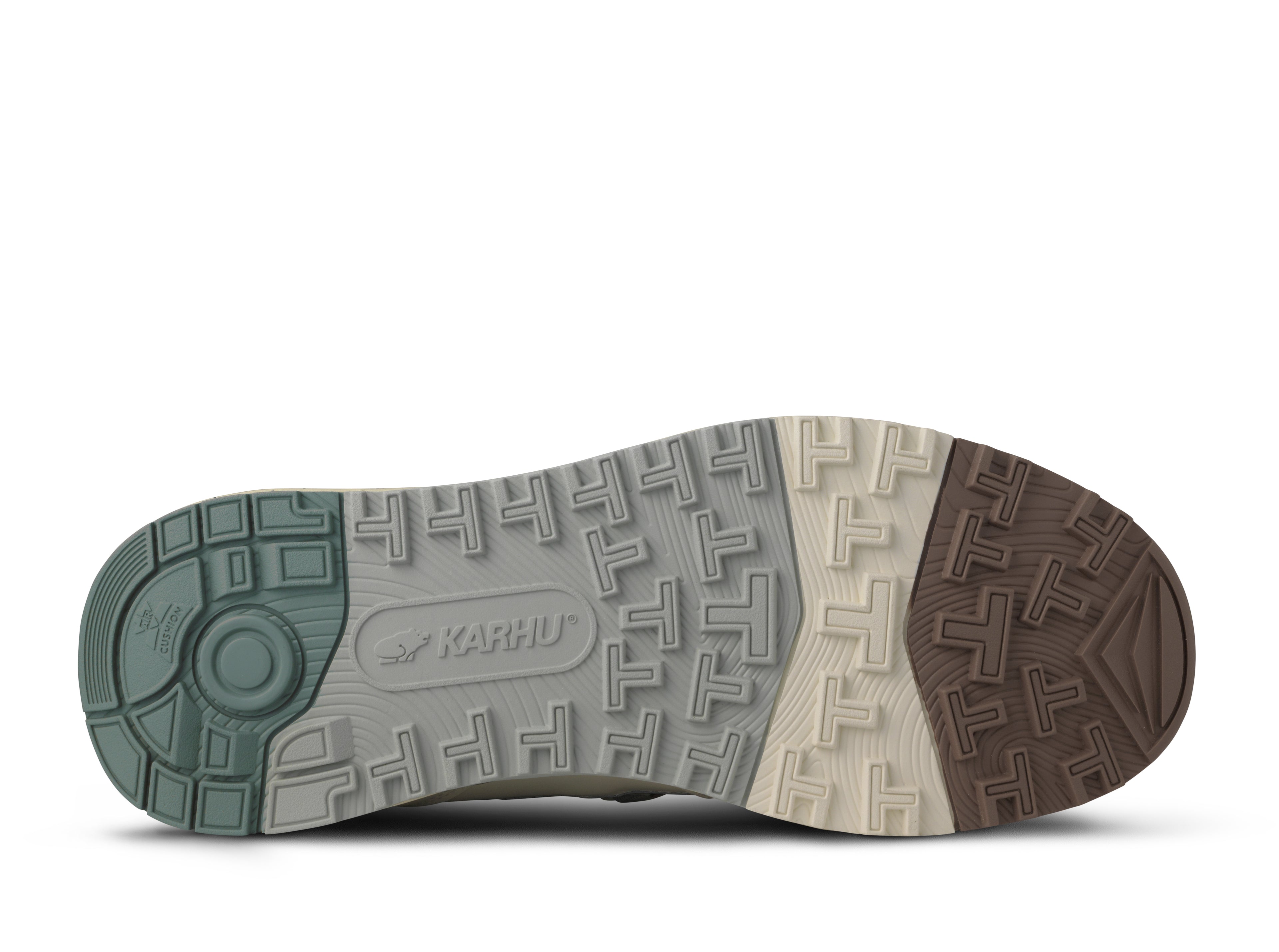 KARHU Fusion XC – Icicle / Wrought Iron