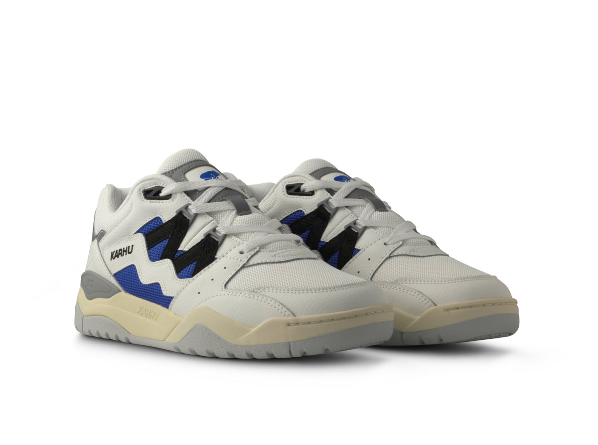 KARHU Fusion XT – Bright White / Dazzling Blue