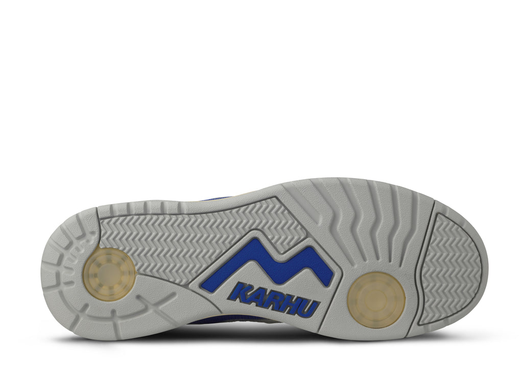 KARHU Fusion XT – Bright White / Dazzling Blue