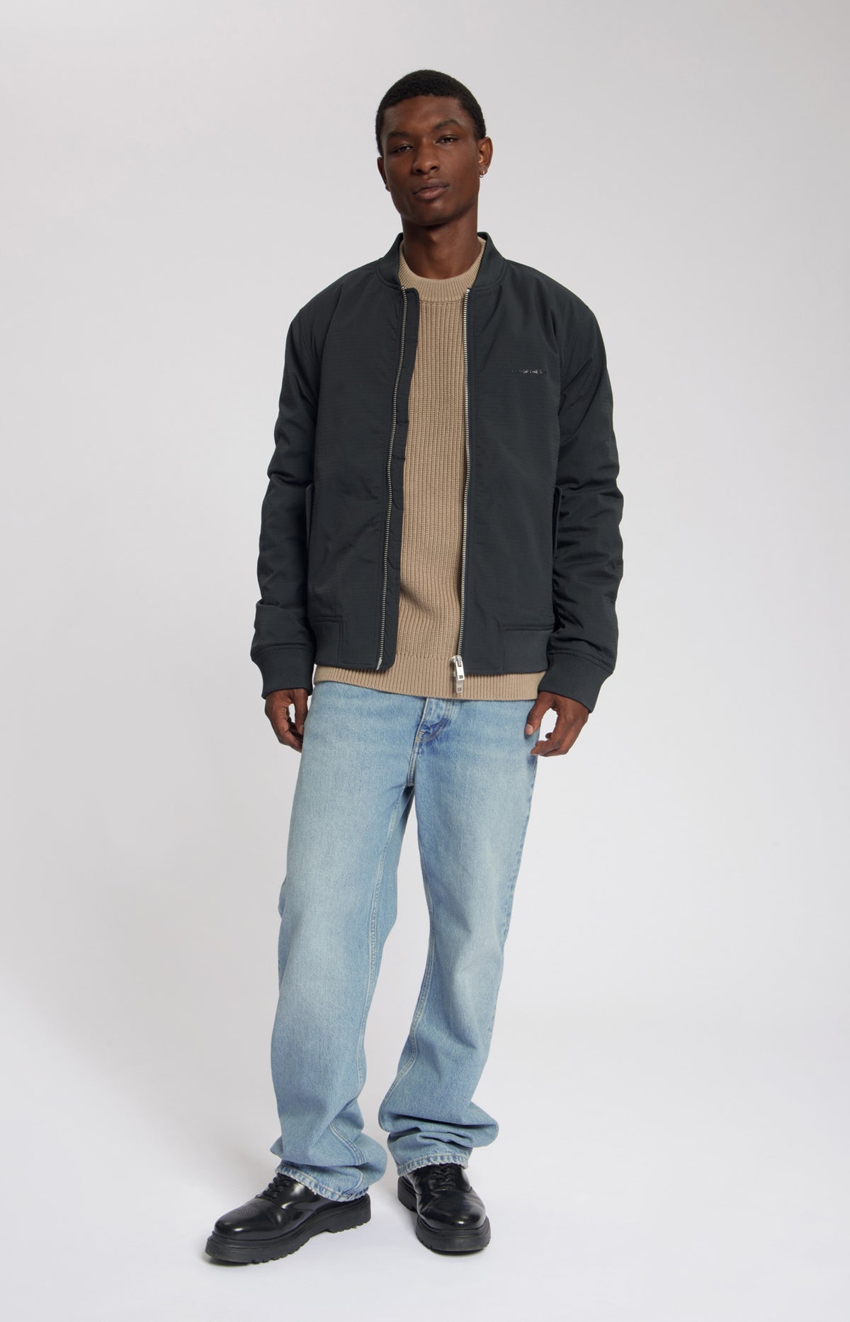 Law of the Sea Vann Structured Jacket – Black