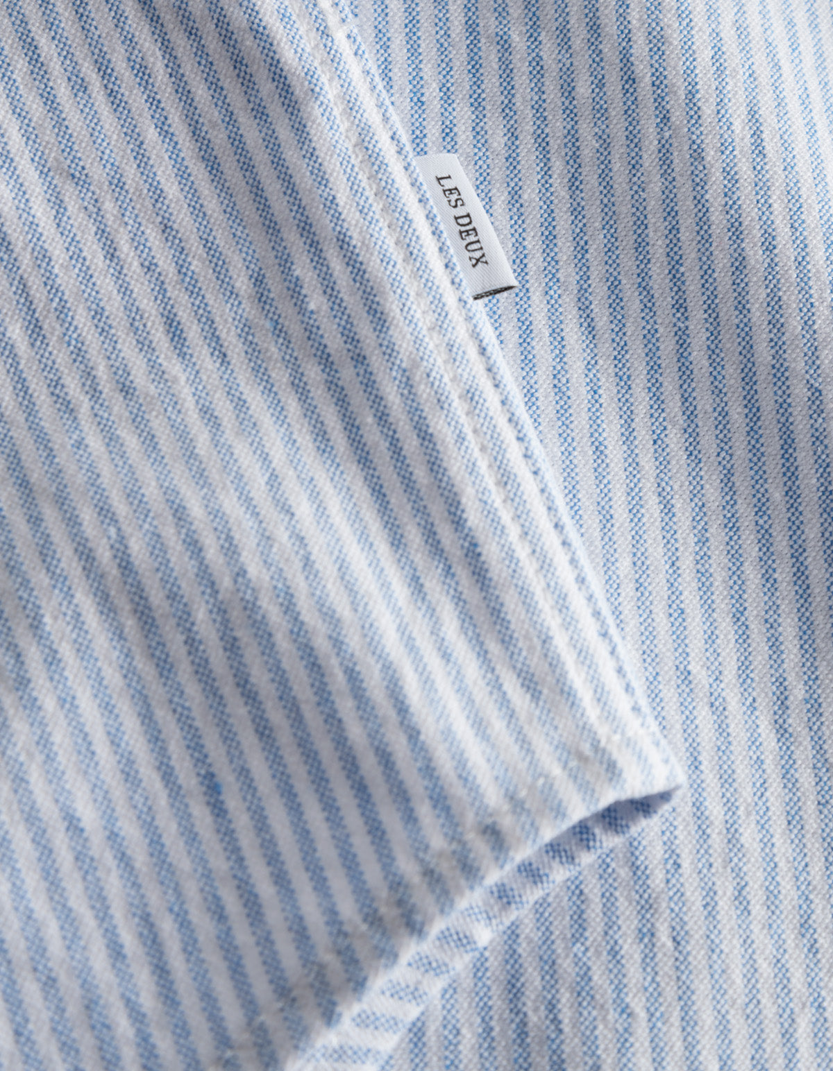 LES DEUX | Kristian Oxford Shirt - Lt Blue/White