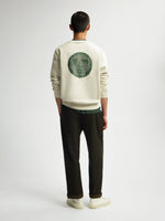 OLAF Doily Face Crewneck – Ancient Scroll – afbeelding 5