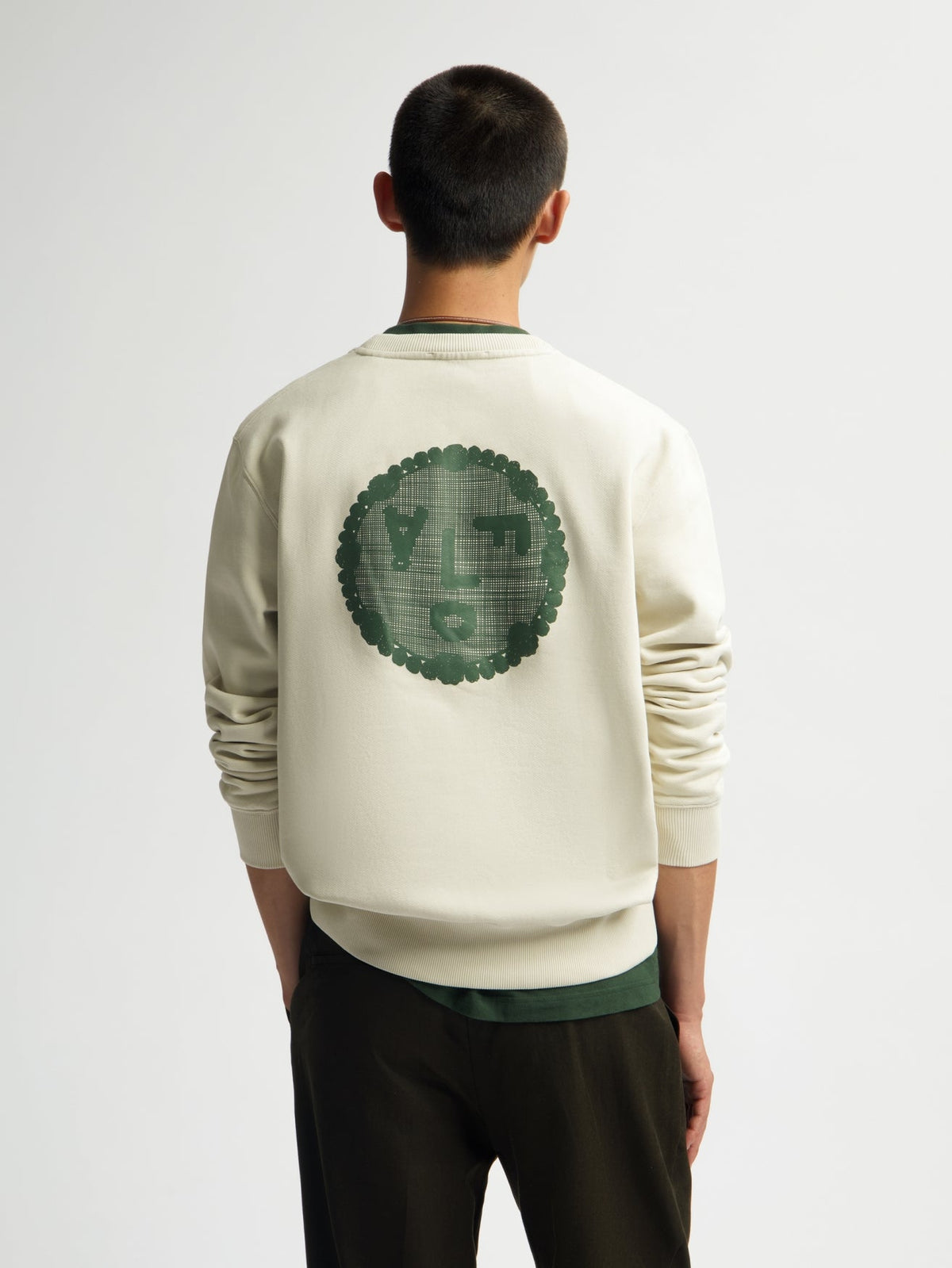 OLAF Doily Face Crewneck – Ancient Scroll – afbeelding 2