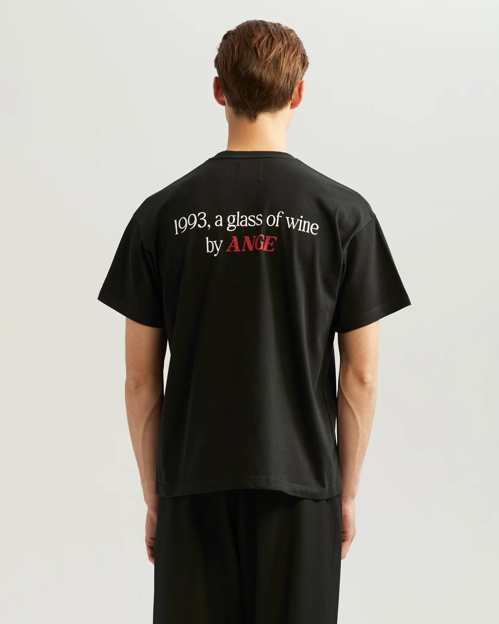 ANGE PROJECTS \ GLASS OF WINE TEE - BLACK