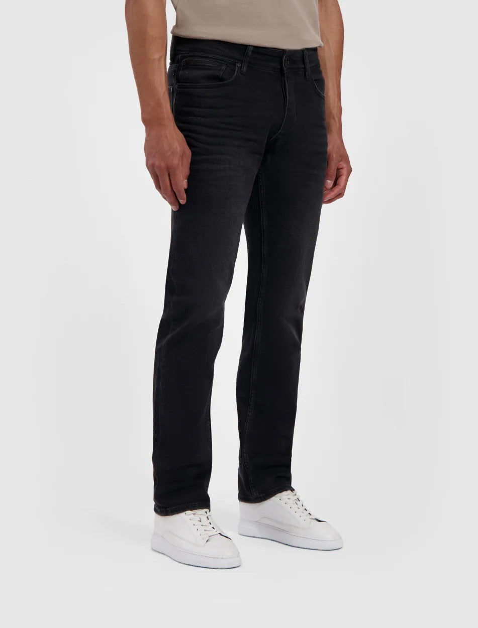 PUREWHITE | The Eric Regular Fit - Black