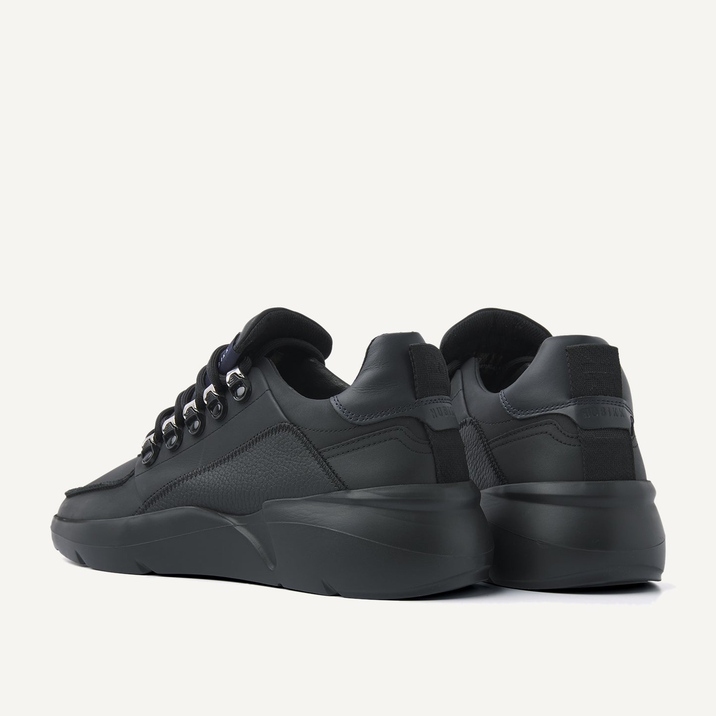 NUBIKK | ROQUE ROMAN - BLACK RAVEN